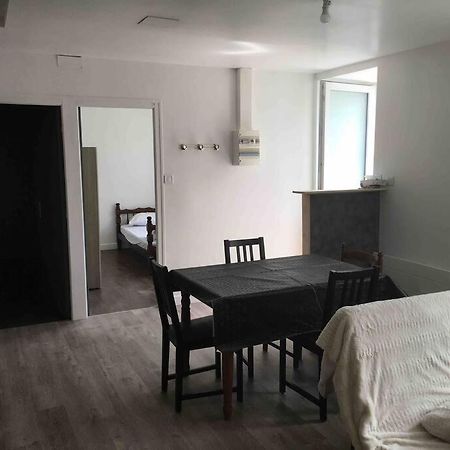 Вилла Maison Au Calme Recemment Renovee Lescouet-Jugon Экстерьер фото