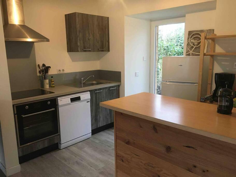 Вилла Maison Au Calme Recemment Renovee Lescouet-Jugon Экстерьер фото